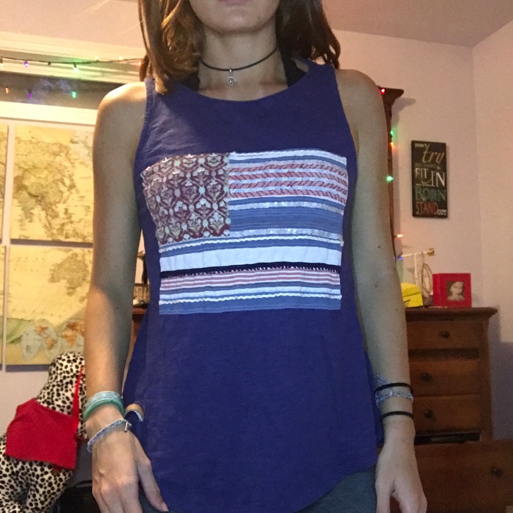 Idie-style tank top